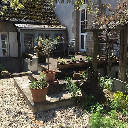 Avec Plaisir Bed and Breakfast Saint-Plaisir Esterno foto