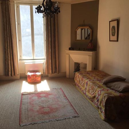 Avec Plaisir Bed and Breakfast Saint-Plaisir Esterno foto